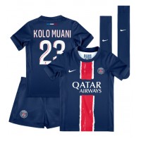 Fotballdrakt Barn Paris Saint-Germain Randal Kolo Muani #23 Hjemmedraktsett 2024-25 Kortermet (+ Korte bukser)